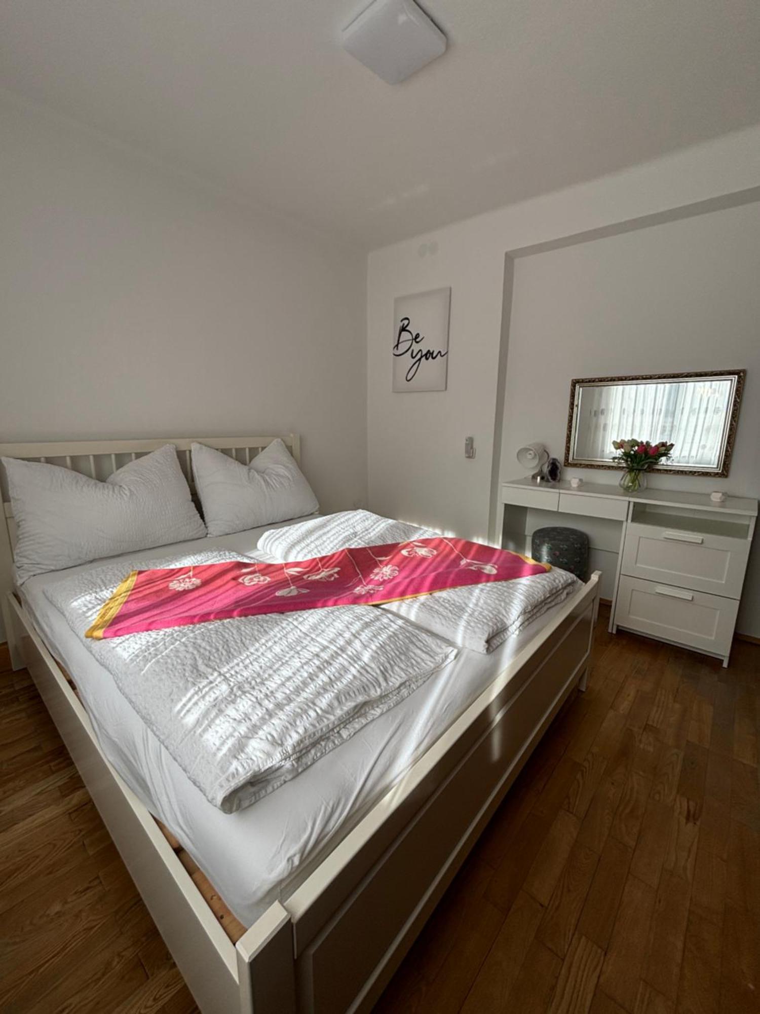 Wohnung See- Und Bergnaehe 格蒙登 外观 照片