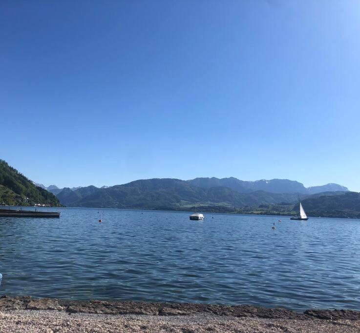 Wohnung See- Und Bergnaehe 格蒙登 外观 照片